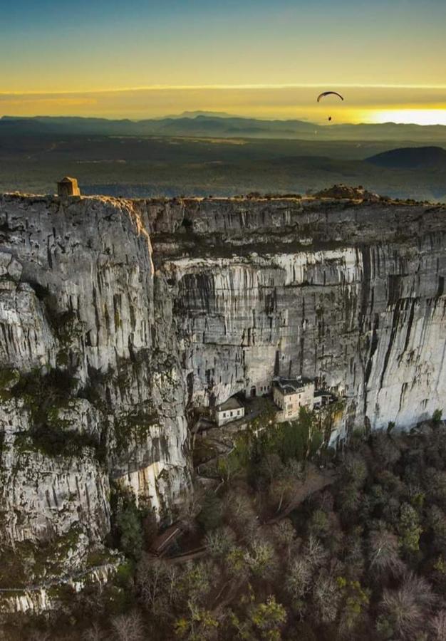 Le Lodge De La Sainte Baume Plan d'Aups المظهر الخارجي الصورة